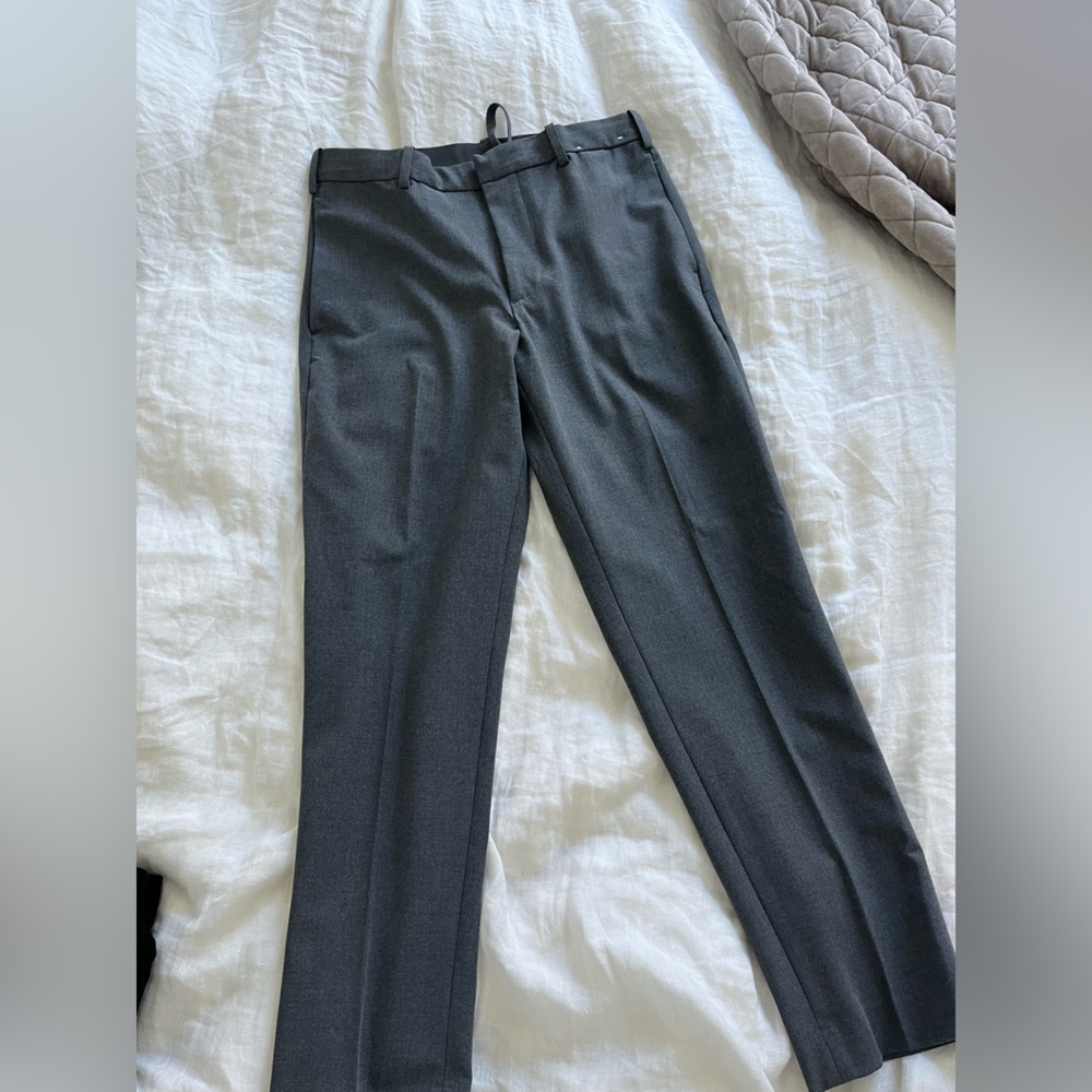 Uniqlo Men's Dress Pants Size Small Gray